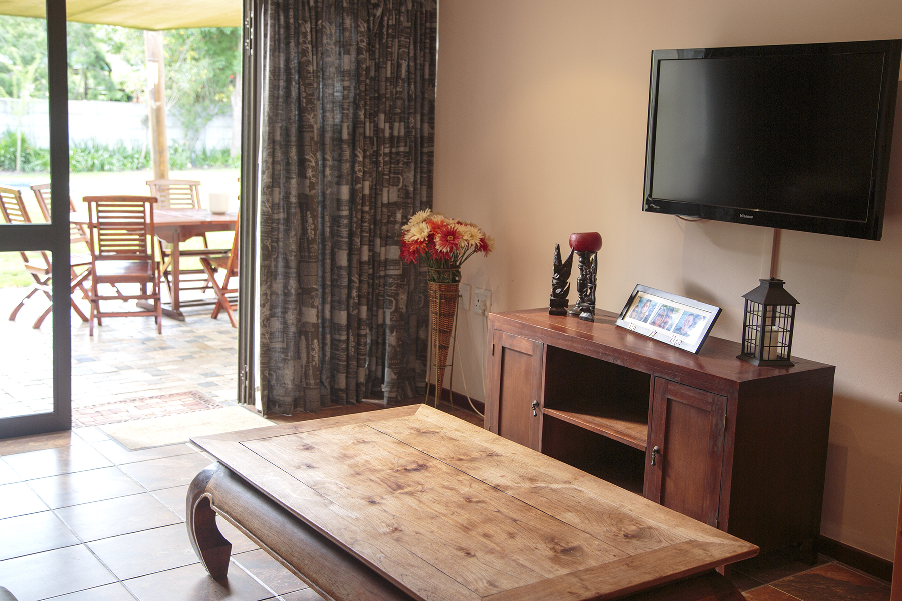 A Knight's Stay - Somerset West - Image 11