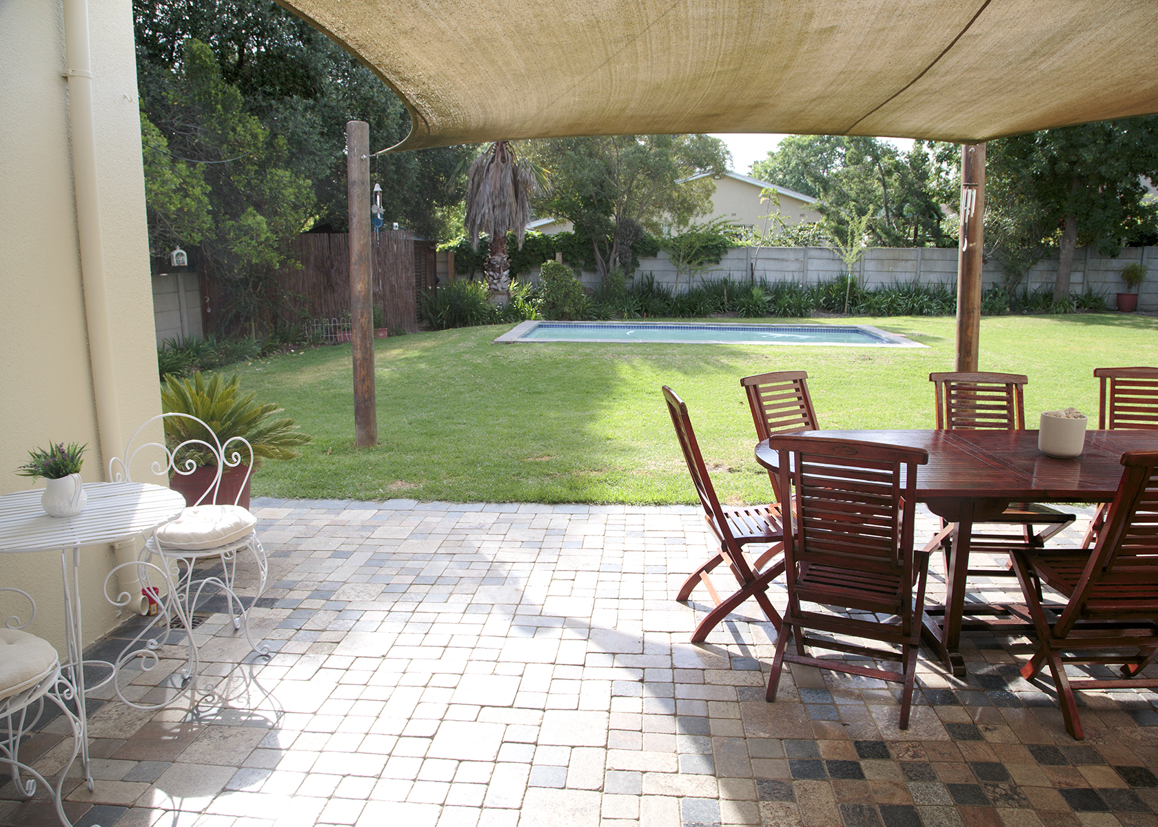 A Knight's Stay - Somerset West - Image 15