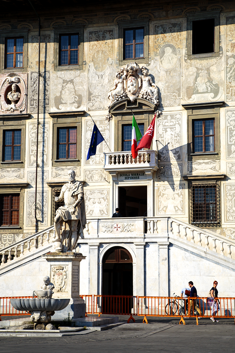 A Leaning Tower And A Pisa Pizza - Image 3