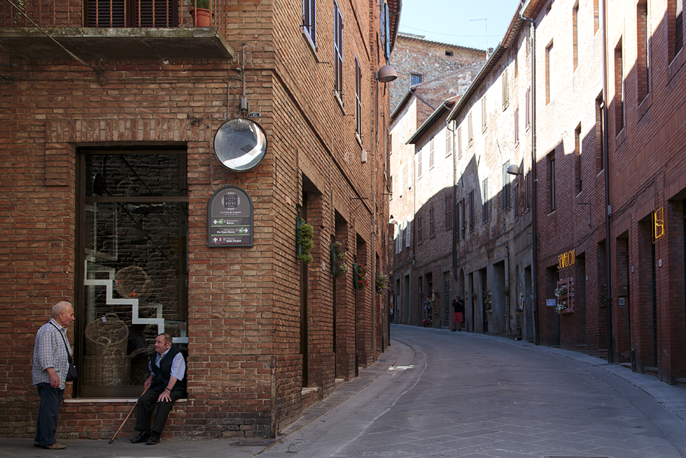 Find relief in Citta della Pieve - Image 1
