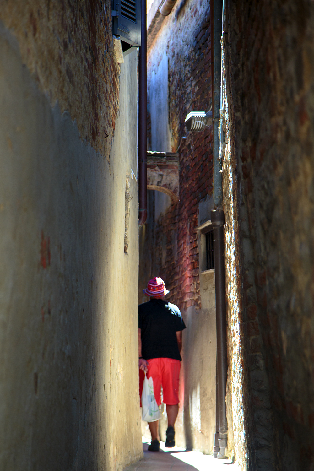 Find relief in Citta della Pieve - Image 28