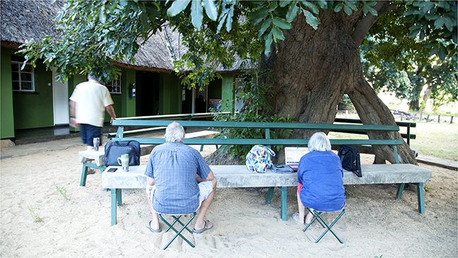 Getting It Right - Camping At Mana Pools - Image 33