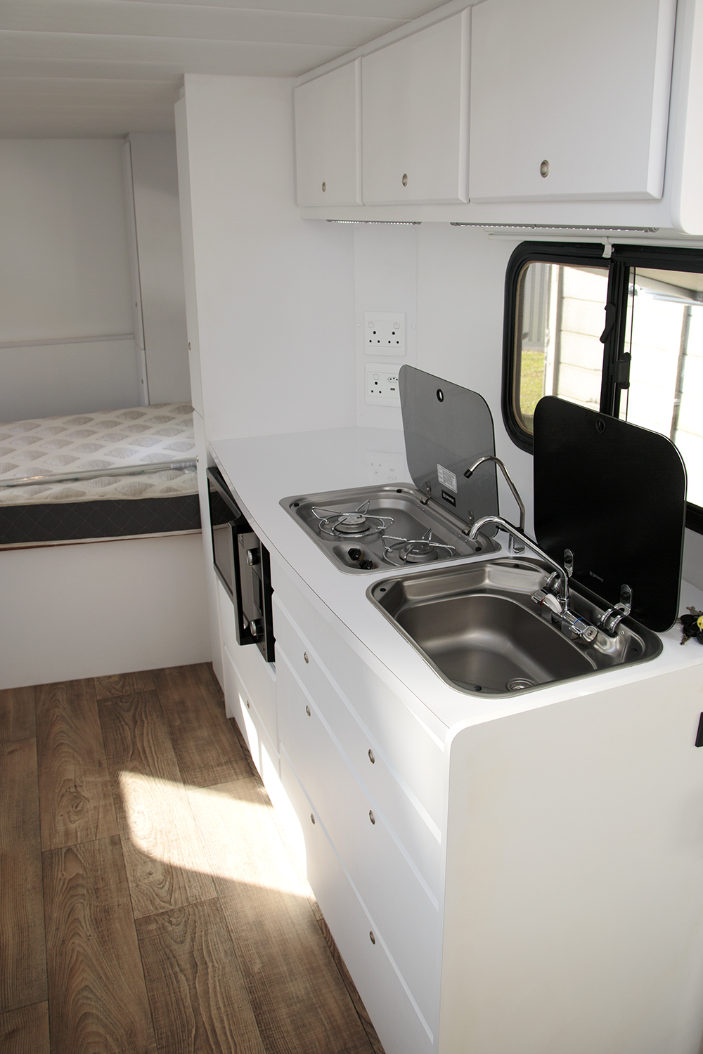 Glamping In Style - Have Keys and Wheels Will Travel - Image 5
