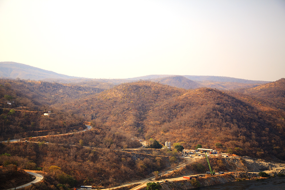 The Wall - Kariba Dam - Image 1