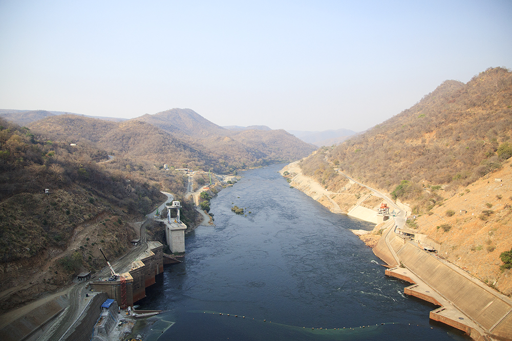 The Wall - Kariba Dam - Image 10