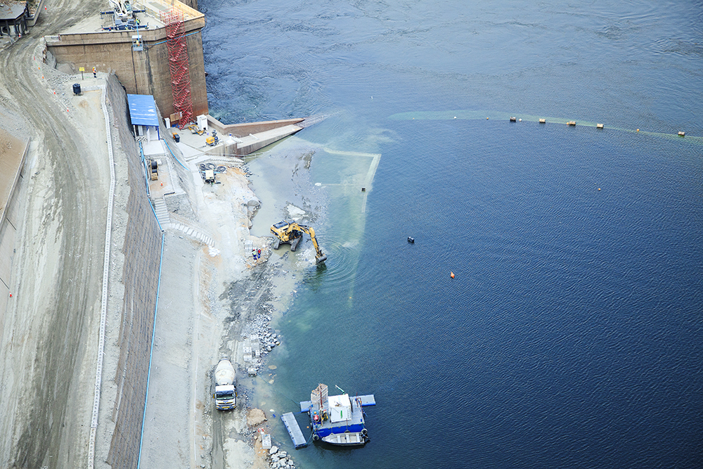 The Wall - Kariba Dam - Image 2