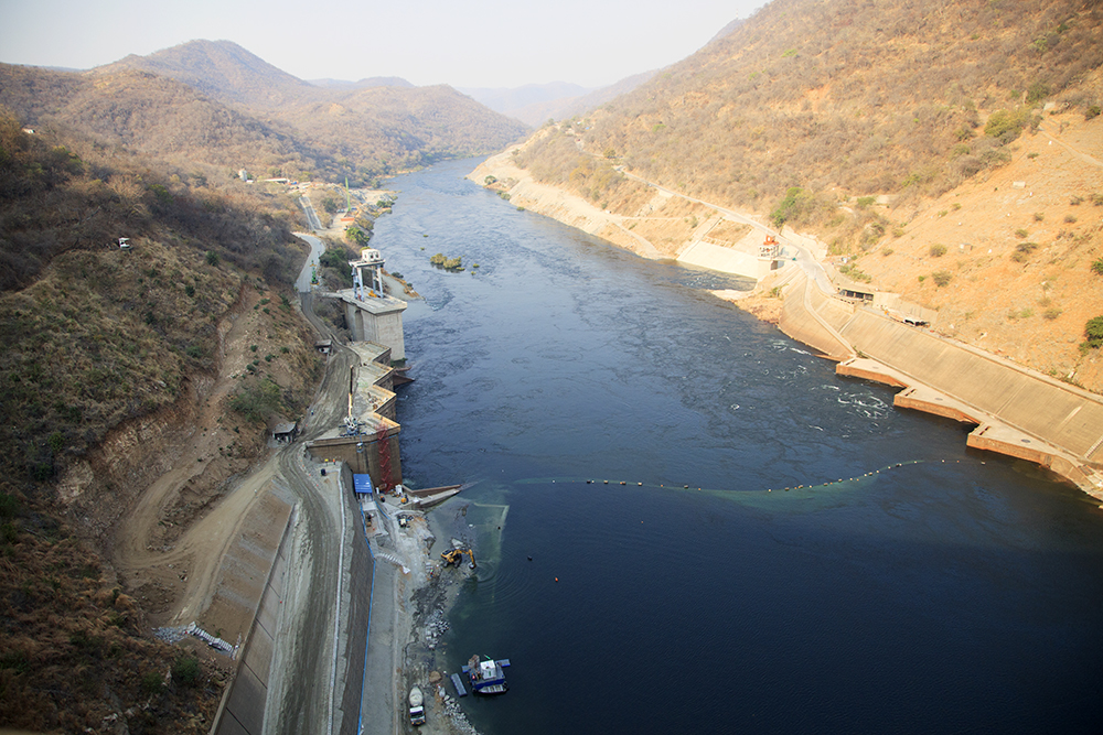 The Wall - Kariba Dam - Image 5