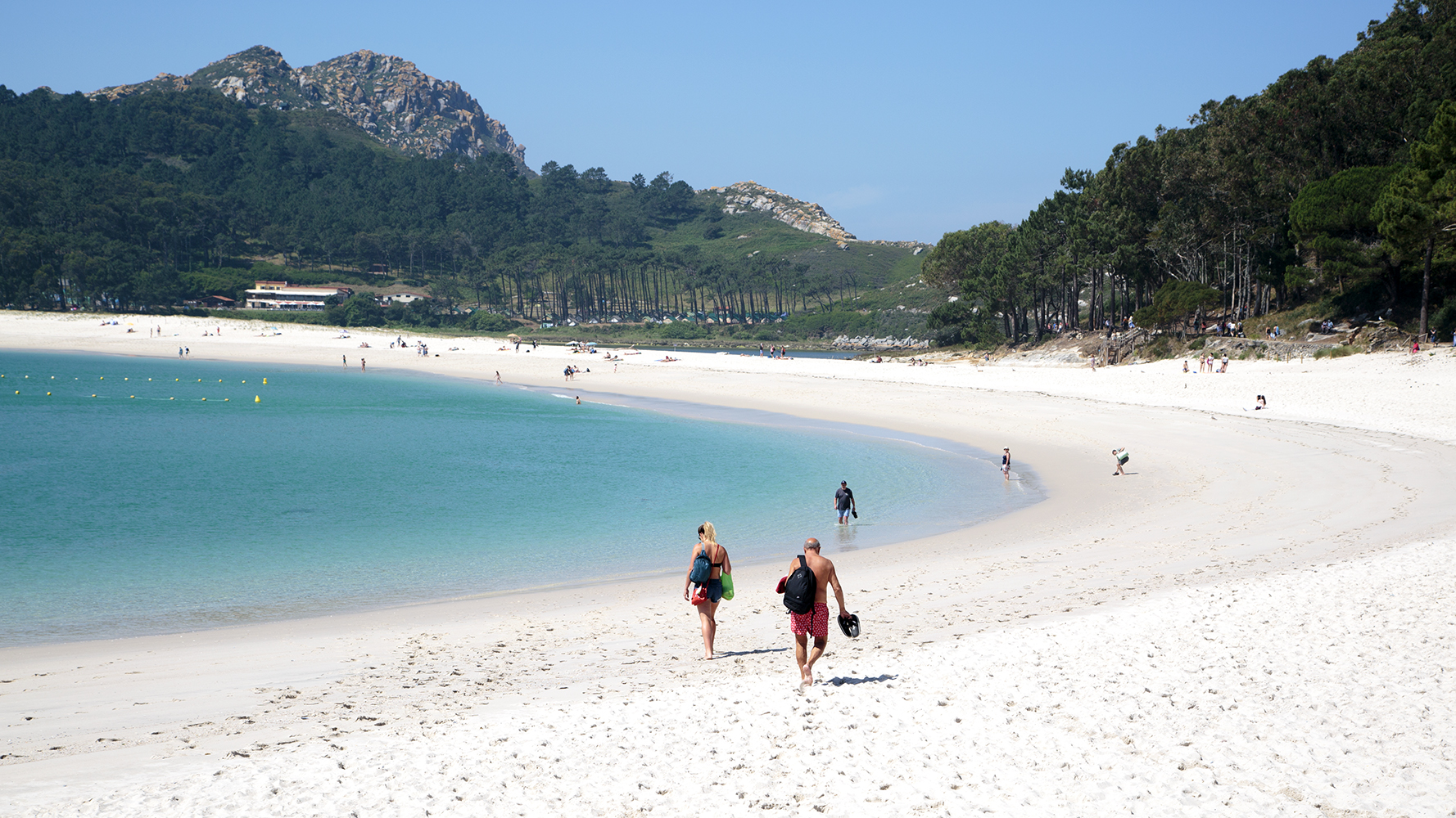 Vigo Splish Splash And Get Sun-Kissed - Image 20