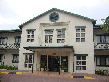 Maun Lodge: I know I Maun a lot.